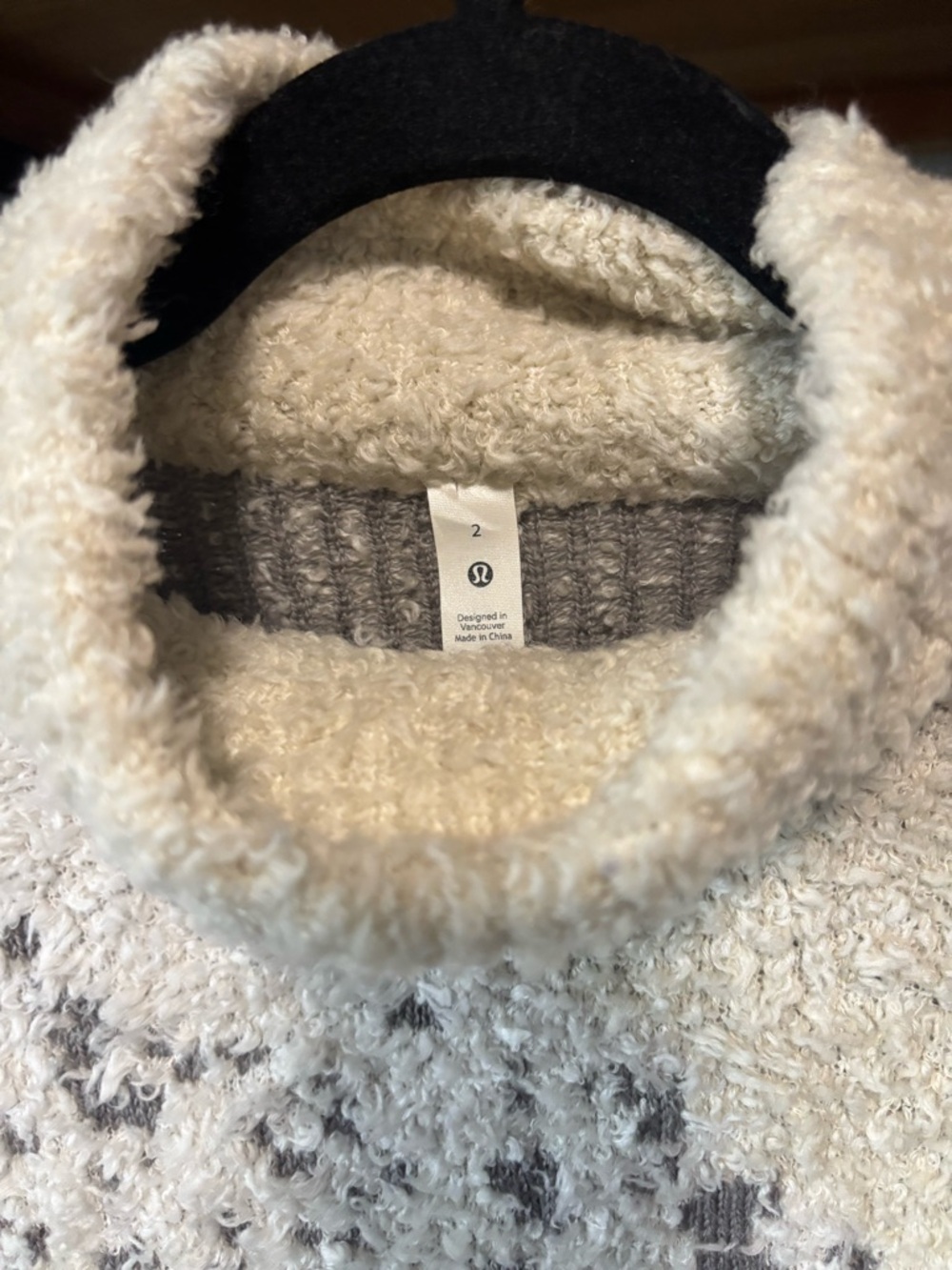 Lululemon Ombre Knit Textured Turtleneck | Size 2 - Picture 3 of 7